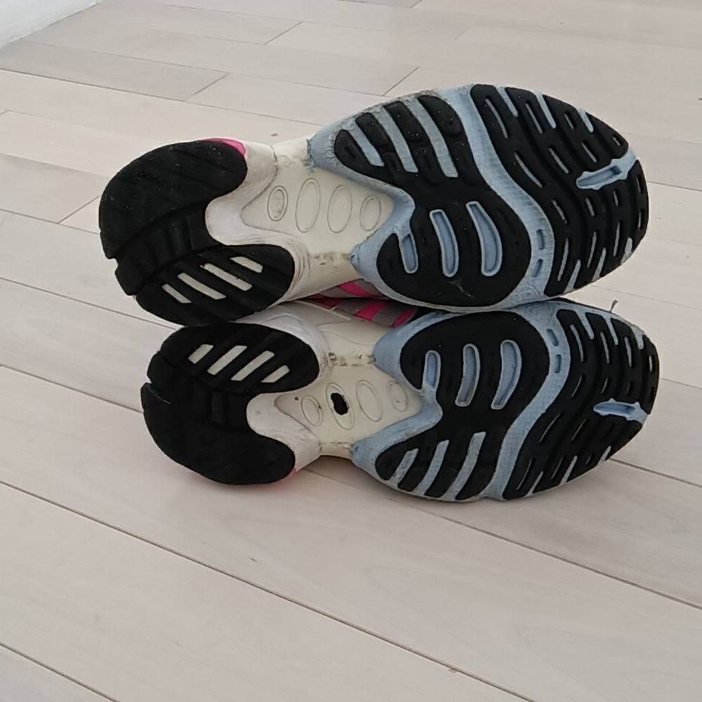 Adidas Originals Women's Eqt Gazelle Laceup Sneak… - image 3